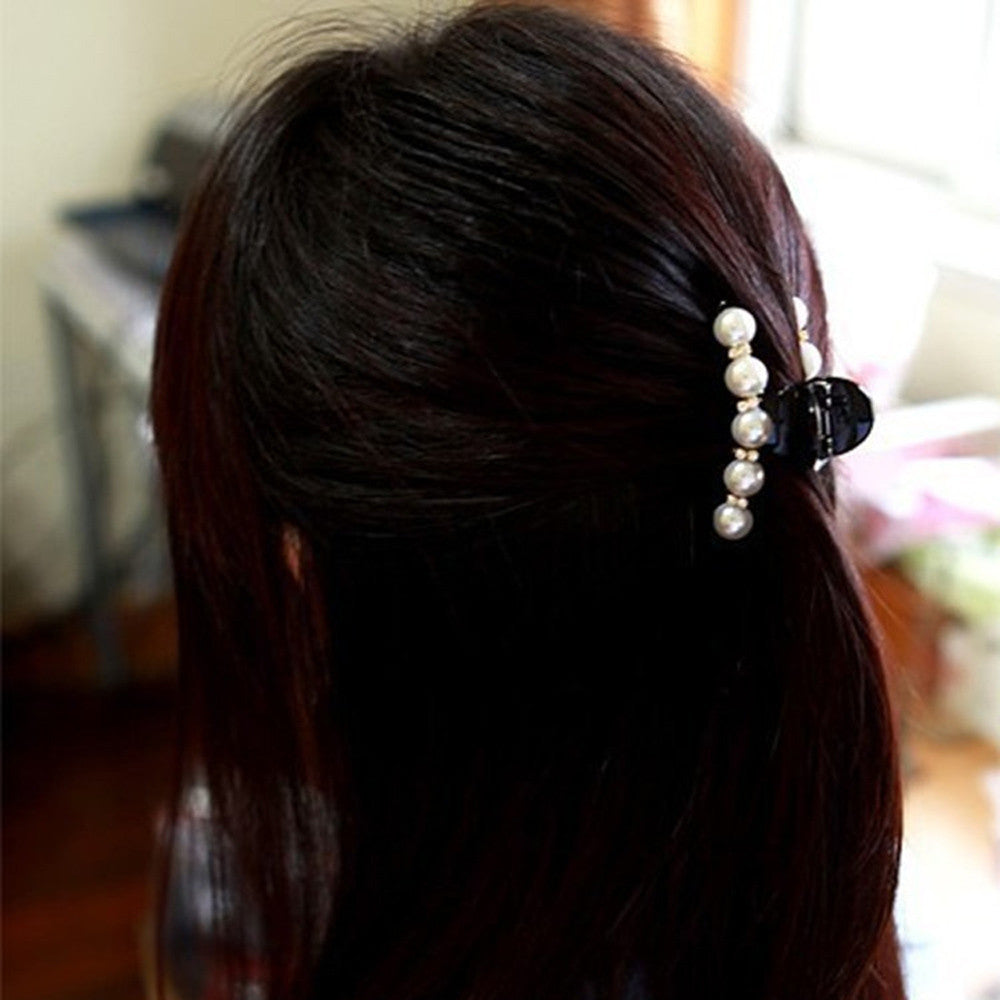 Load image into Gallery viewer, Fashion Women Lady Pearl Crystal Hair Clip Clamp Claw Hair Accessory